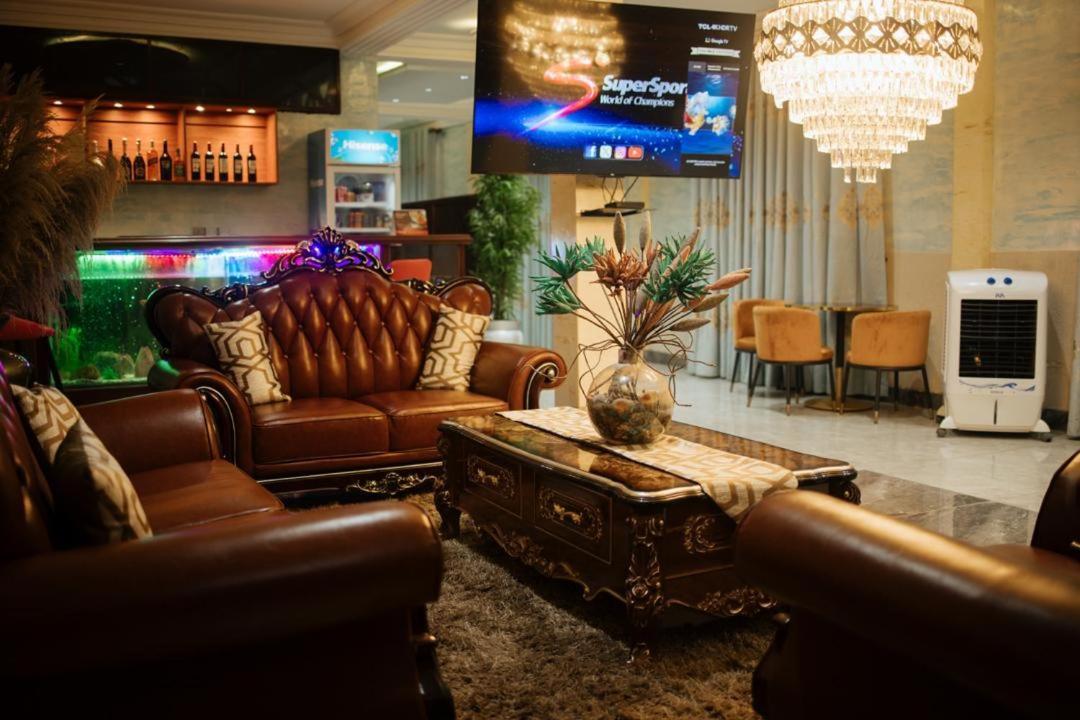 Ocean6 Otel Kokrobite Dış mekan fotoğraf