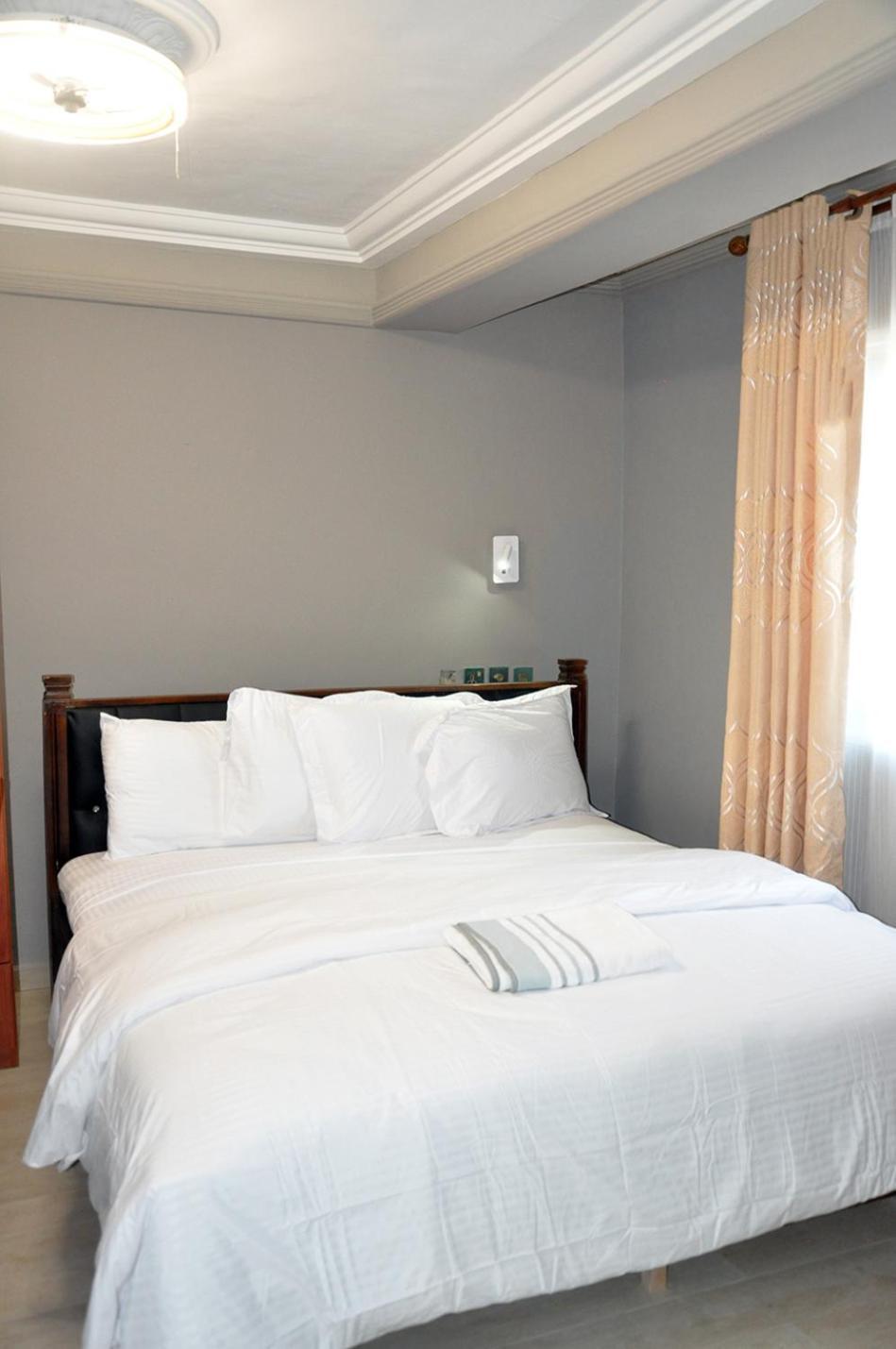 Ocean6 Otel Kokrobite Dış mekan fotoğraf